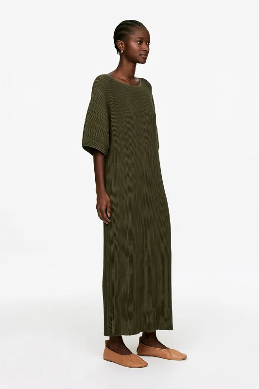 Платье с эффектом кринкл ARKET Платье с эффектом кринкл ARKET