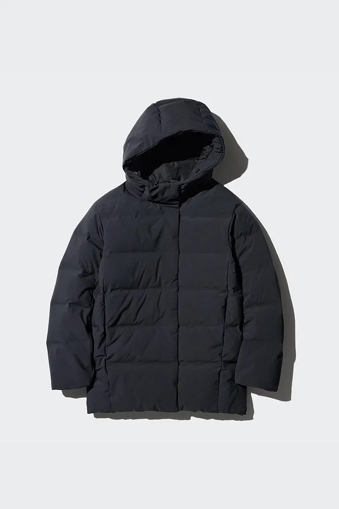 Бесшовный пуховик UNIQLO