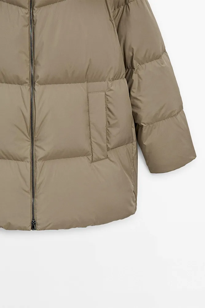 Пуховик из технологичной ткани MASSIMO DUTTI