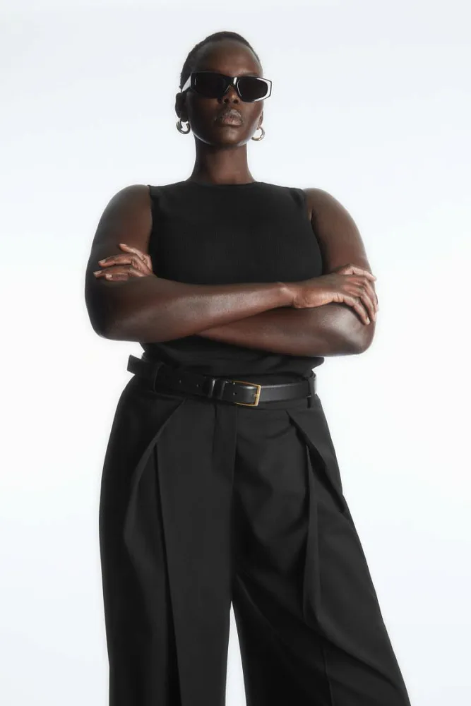 Брюки из шерсти COS