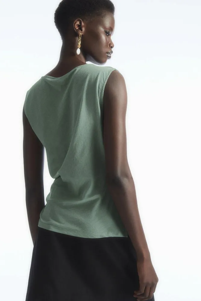 Асимметричный топ с драпировкой COS