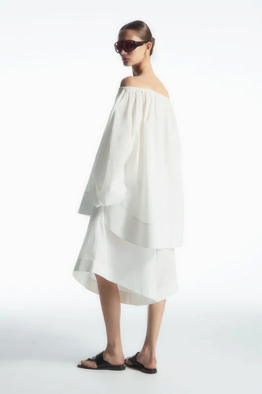 Широкие шорты со сборками COS   Широкие шорты со сборками COS