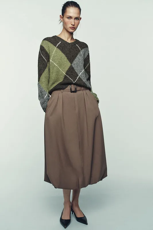 Пуловер с узором "ромбы"