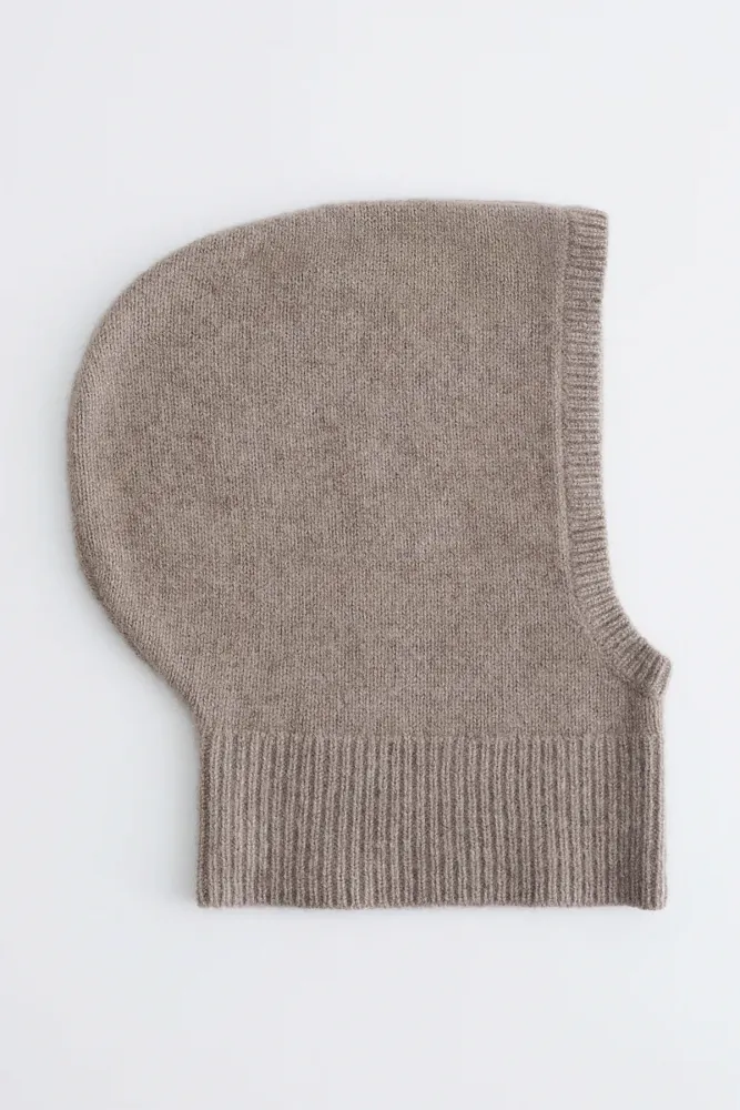 Облегающая кашемировая балаклава & OTHER STORIES
