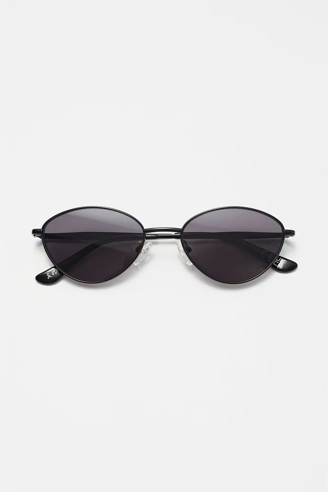 Овальные солнцезащитные очки в металлической оправе & OTHER STORIES