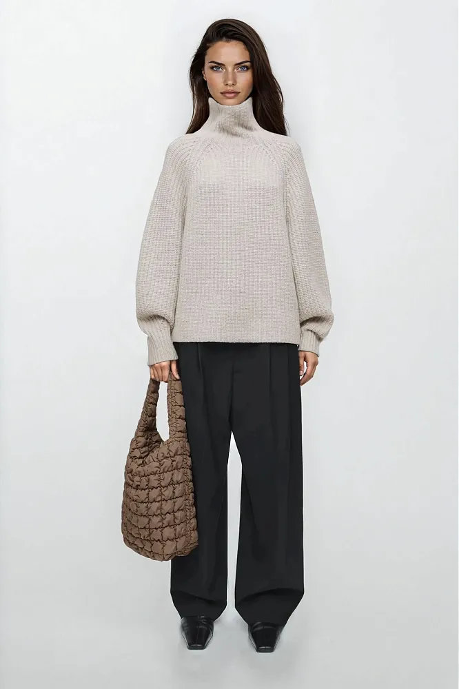 Стеганая мини-сумка COS