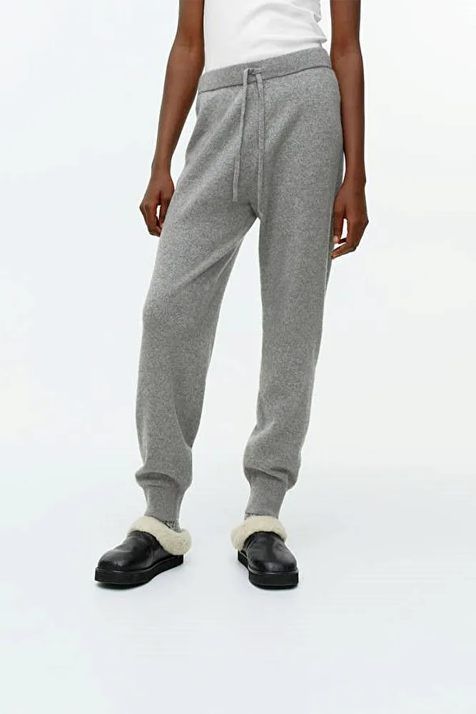 Кашемировые брюки джоггеры ARKET