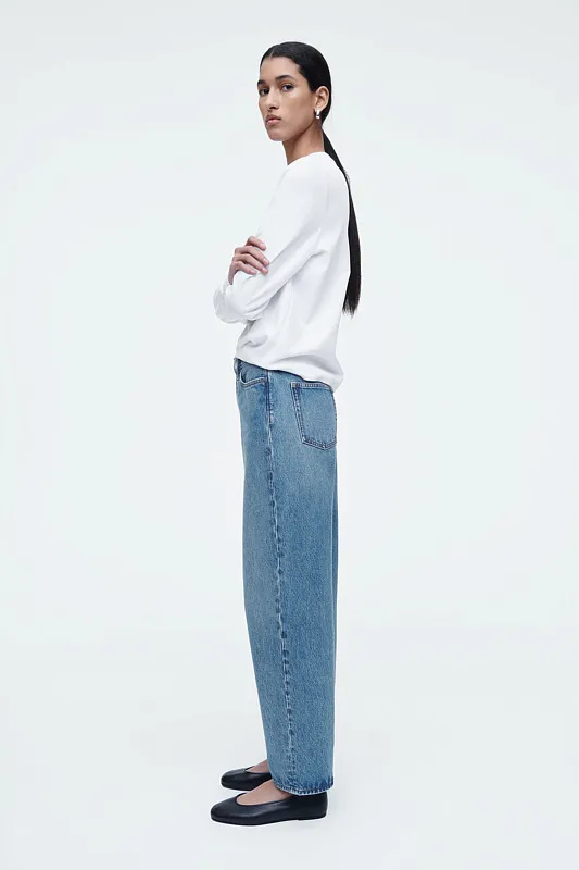 Джинсы Tapered leg COS Джинсы Tapered leg COS