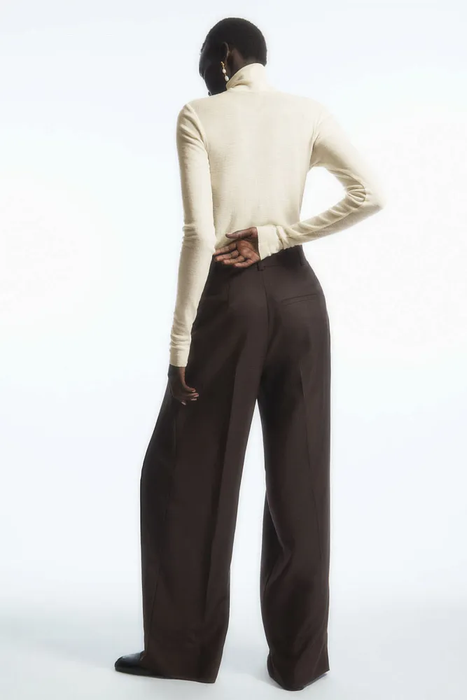 Водолазка из шерсти мериноса COS