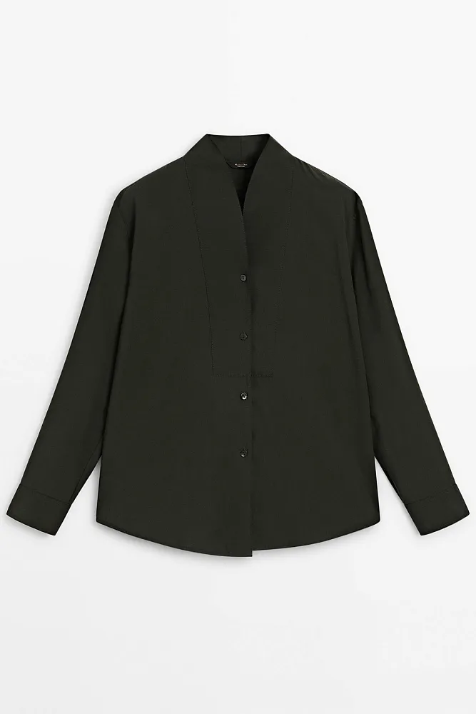 Рубашка с декоративной деталью на горловине MASSIMO DUTTI