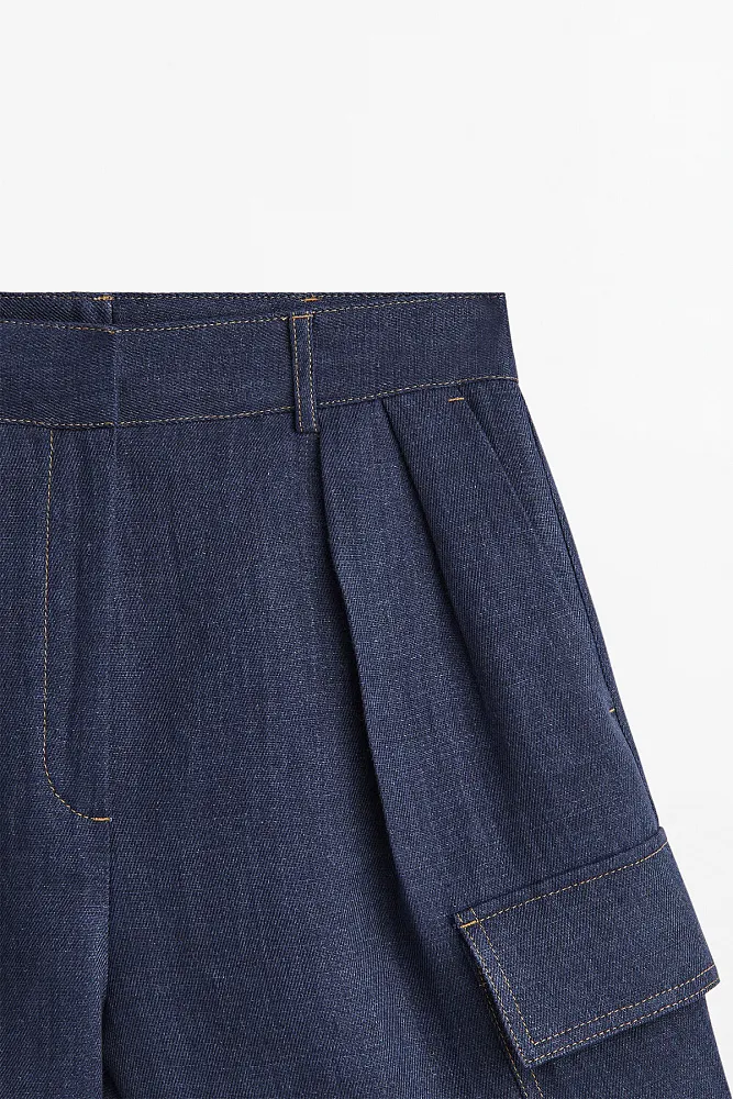 Льняные шорты карго MASSIMO DUTTI