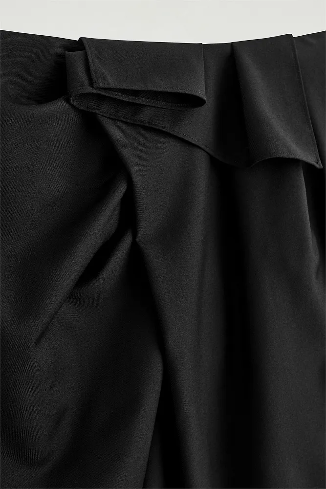 Шерстяная юбка миди с запахом COS