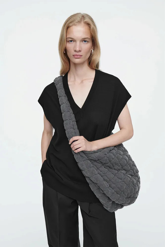 Стеганая сумка кроссбоди oversize