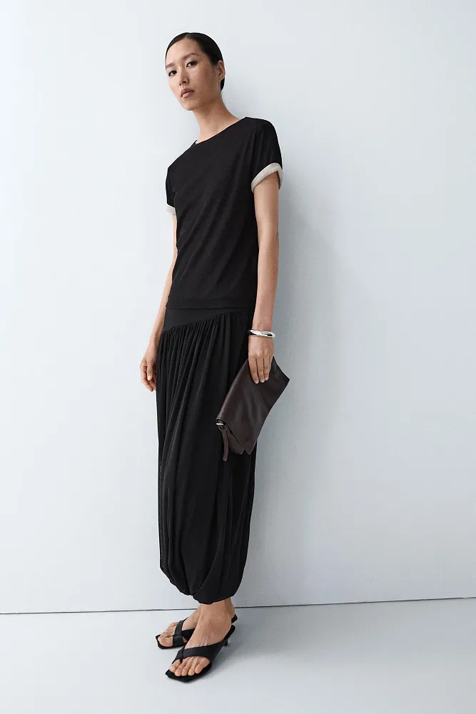 Хлопковая футболка с двойной отделкой MASSIMO DUTTI