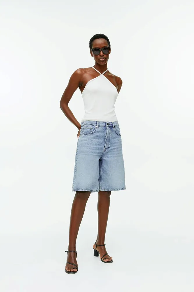 Свободные джинсовые шорты ARKET