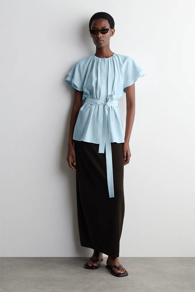 Многослойная блуза с поясом COS