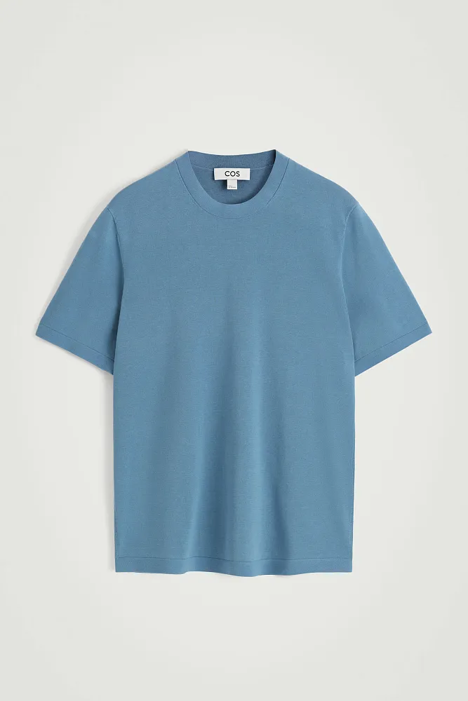 Трикотажная футболка COS