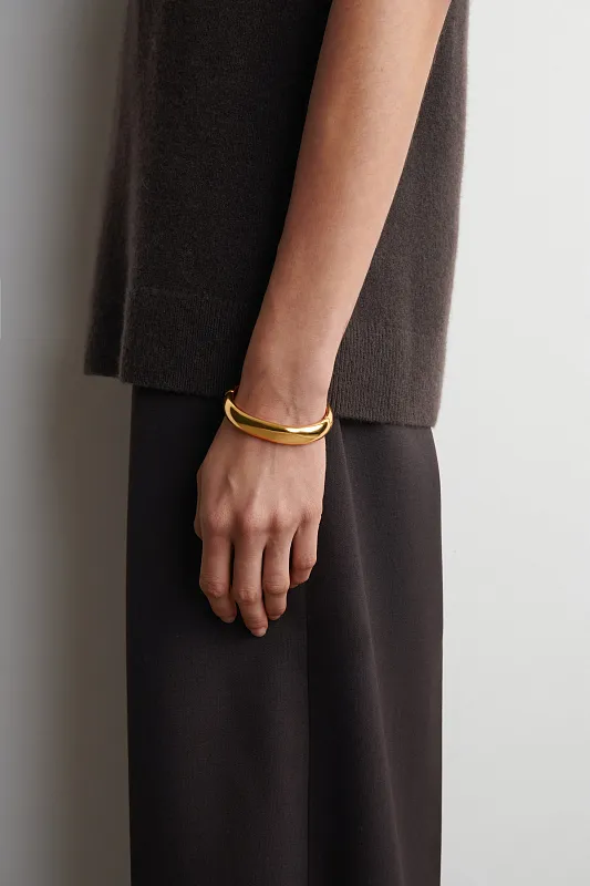 Изогнутый браслет Изогнутый браслет