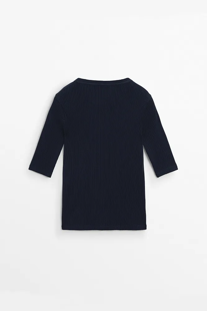 Трикотажный топ с воротником хенли MASSIMO DUTTI