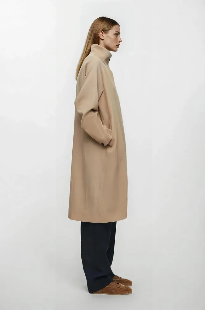 Замшевые кроссовки COS