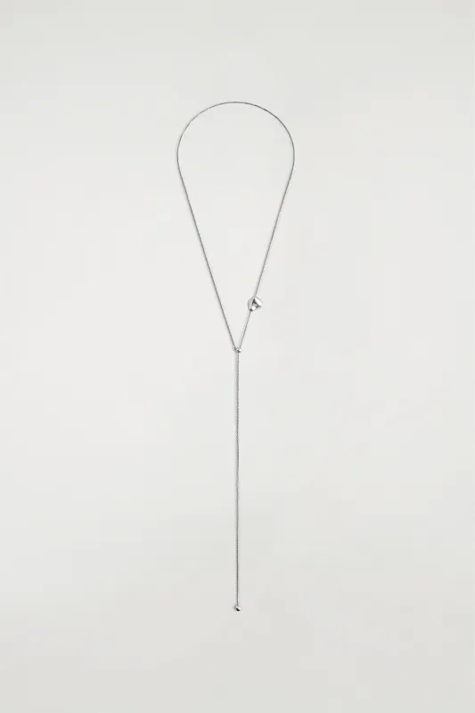 Ожерелье с расплавленным кулоном COS Ожерелье с расплавленным кулоном COS