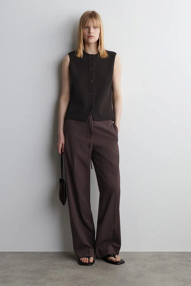 Вязаный хлопковый жилет COS