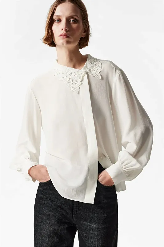 Шелковая блуза с асимметричным воротником