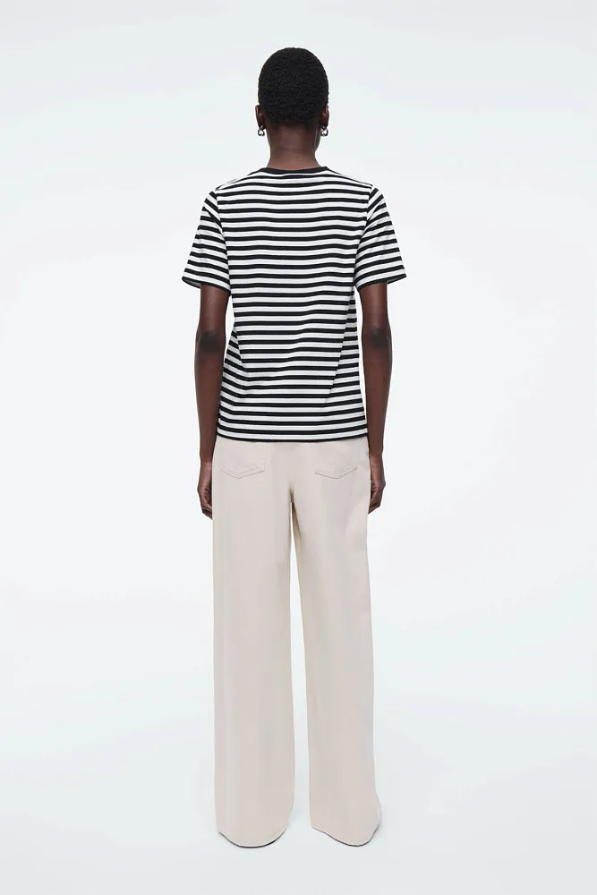 Футболка COS