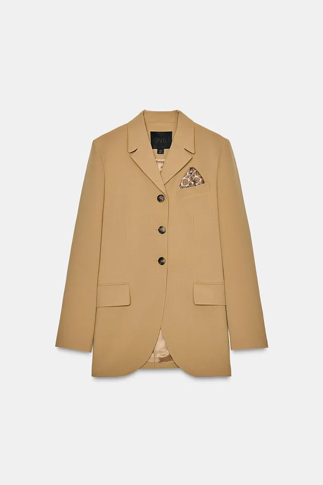 Приталенный пиджак с платком ZARA