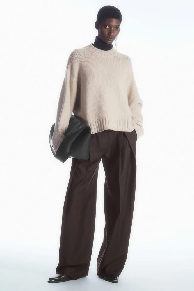 Джемпер из кашемира COS