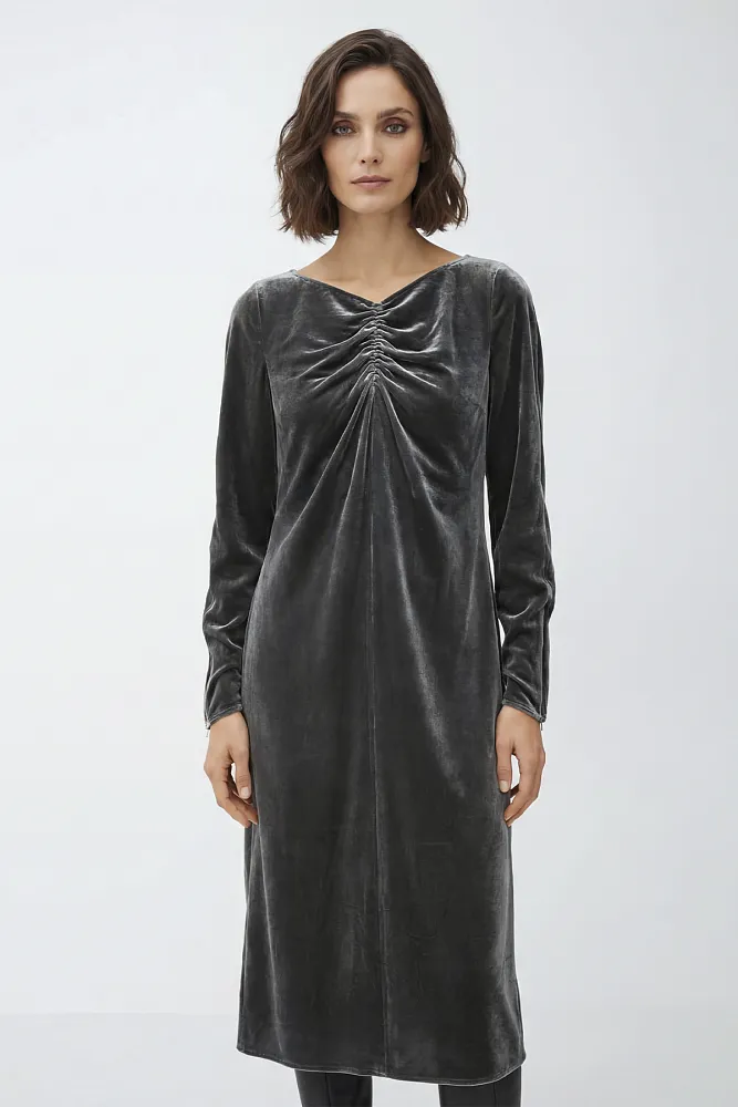 Бархатное платье со сборками Бархатное платье со сборками