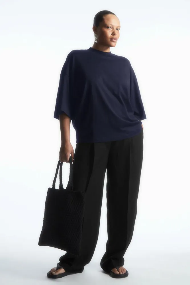 Футболка oversize COS