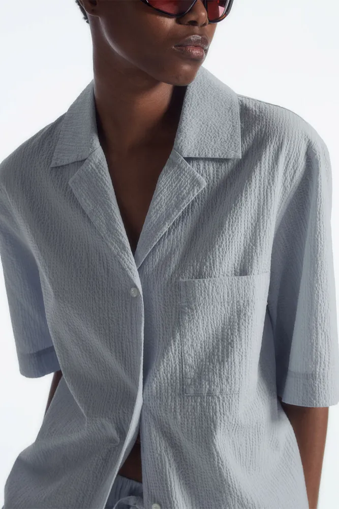 Рубашка из сирсакера COS