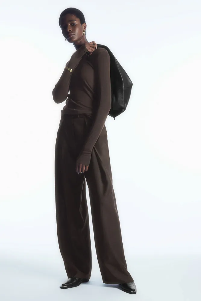 Лонгслив из шерсти мериноса COS