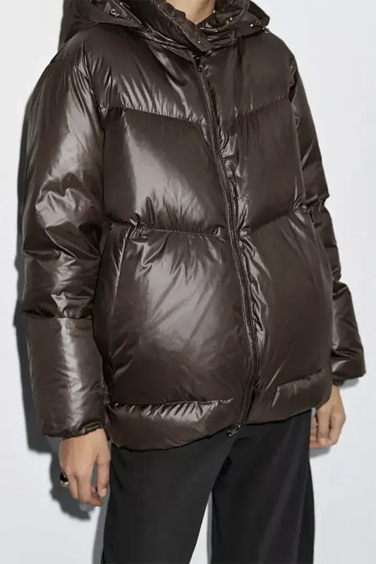 Блестящий водоотталкивающий пуховик со съемным капюшоном MASSIMO DUTTI Блестящий водоотталкивающий пуховик со съемным капюшоном MASSIMO DUTTI