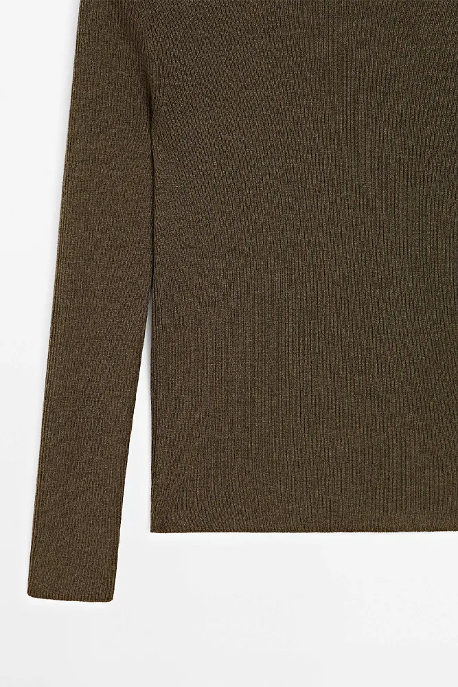 Джемпер из смесовой шерсти в рубчик MASSIMO DUTTI