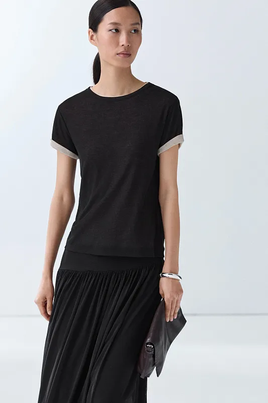 Хлопковая футболка с двойной отделкой MASSIMO DUTTI Хлопковая футболка с двойной отделкой MASSIMO DUTTI