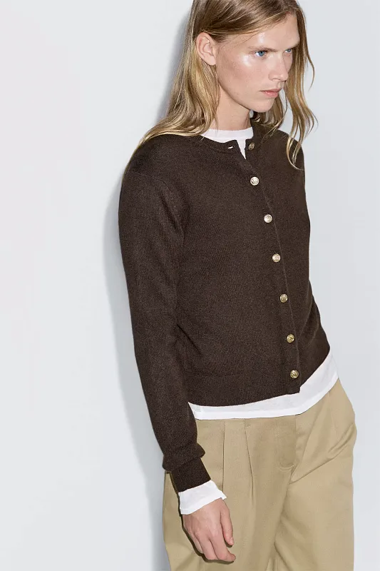 Кардиган из чистой шерсти с золотистыми пуговицами MASSIMO DUTTI Кардиган из чистой шерсти с золотистыми пуговицами MASSIMO DUTTI