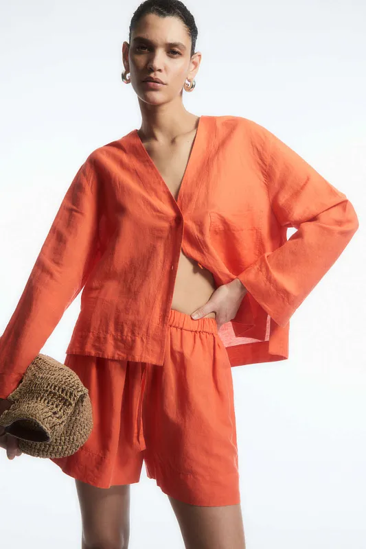 Шорты льняные COS Шорты льняные COS