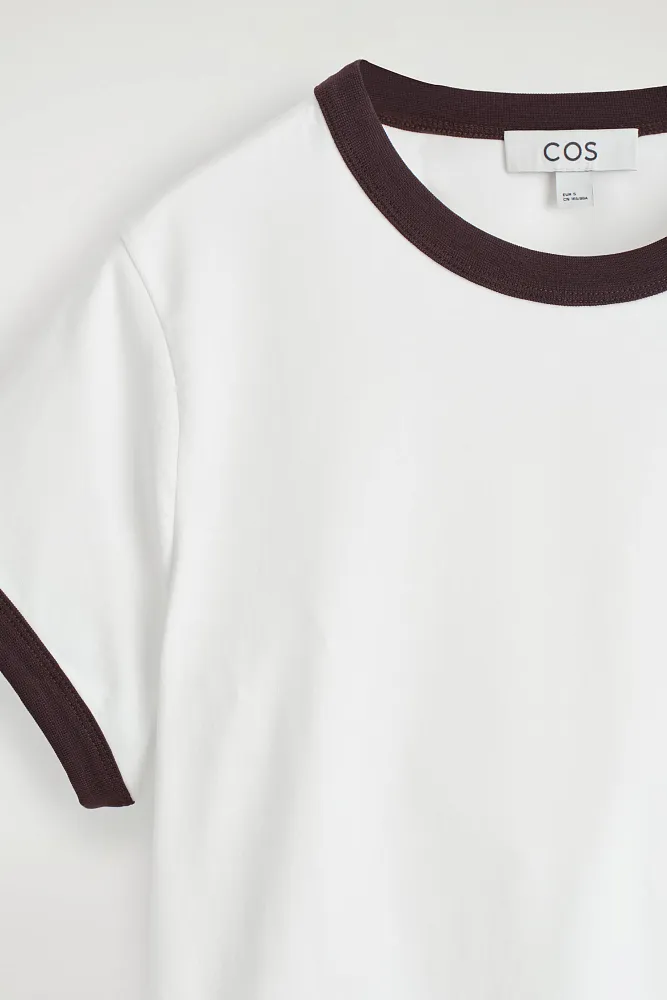 Футболка с окантовкой COS