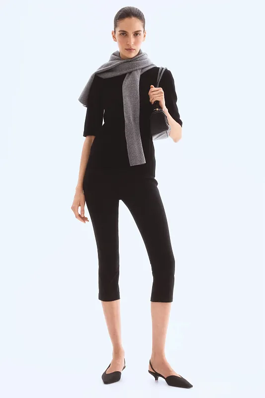 Топ из мягкого кашемира