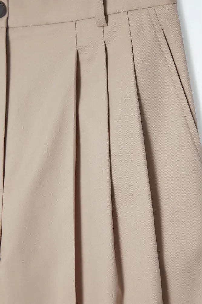 Хлопковые брюки со складками COS