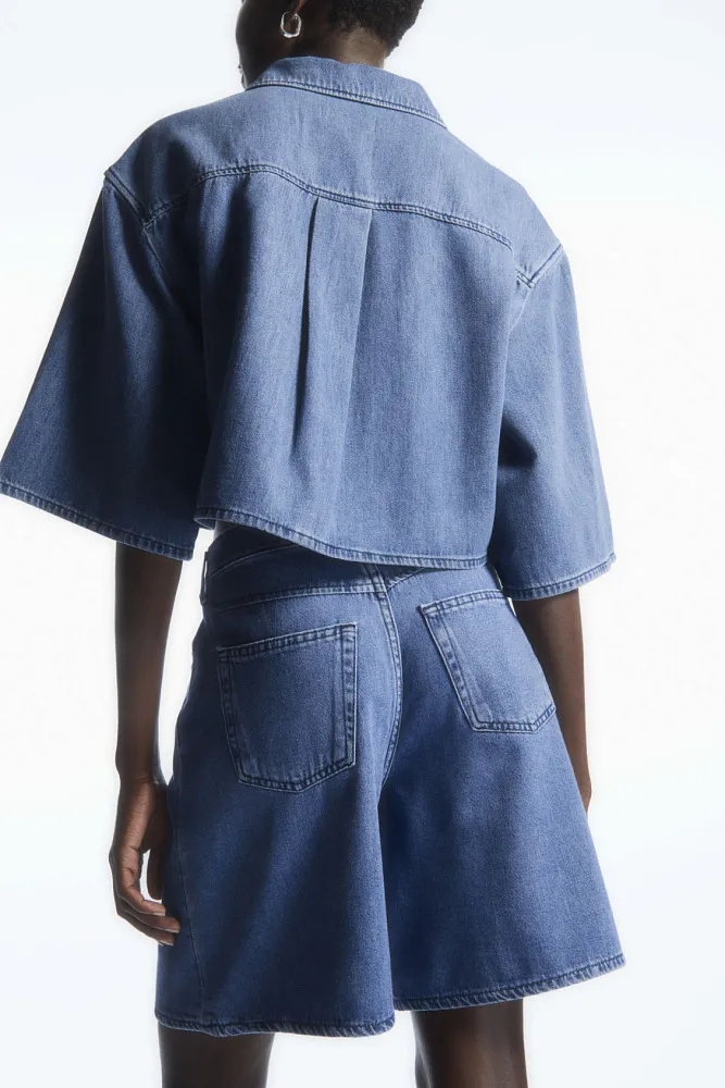 Джинсовые шорты А-силуэта COS