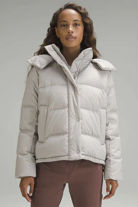 Укороченный пуховик