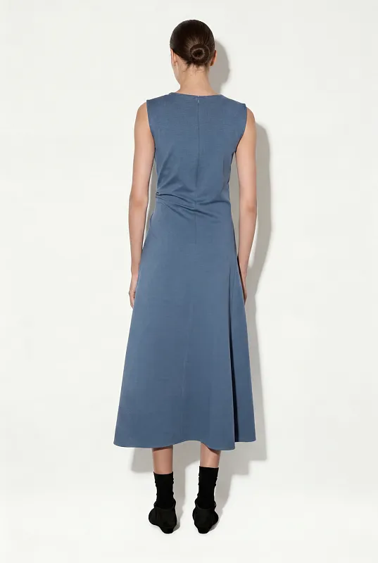 Трикотажное платье миди с крученой деталью COS Трикотажное платье миди с крученой деталью COS