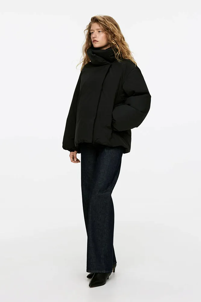 Пуховая куртка Upcycled Down с высоким воротником ARKET