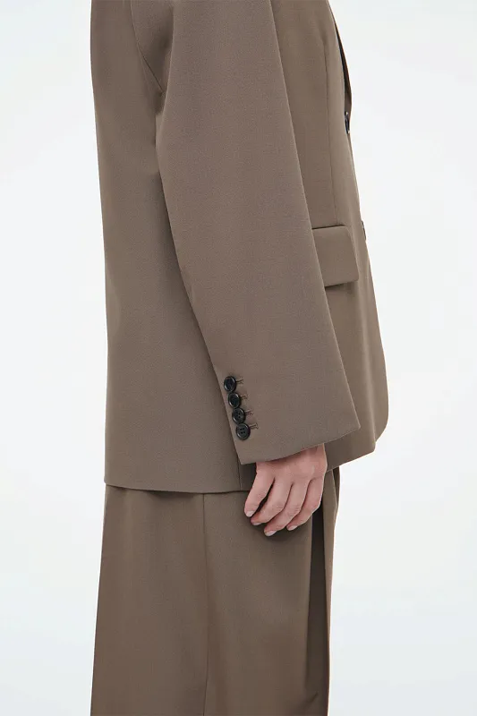 Однобортный пиджак из шерсти COS   Однобортный пиджак из шерсти COS