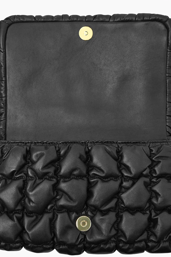 Стеганая сумка кроссбоди COS