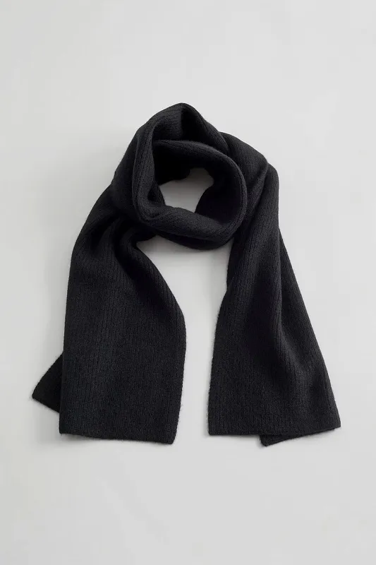 Кашемировый вязаный шарф & OTHER STORIES   Кашемировый вязаный шарф & OTHER STORIES