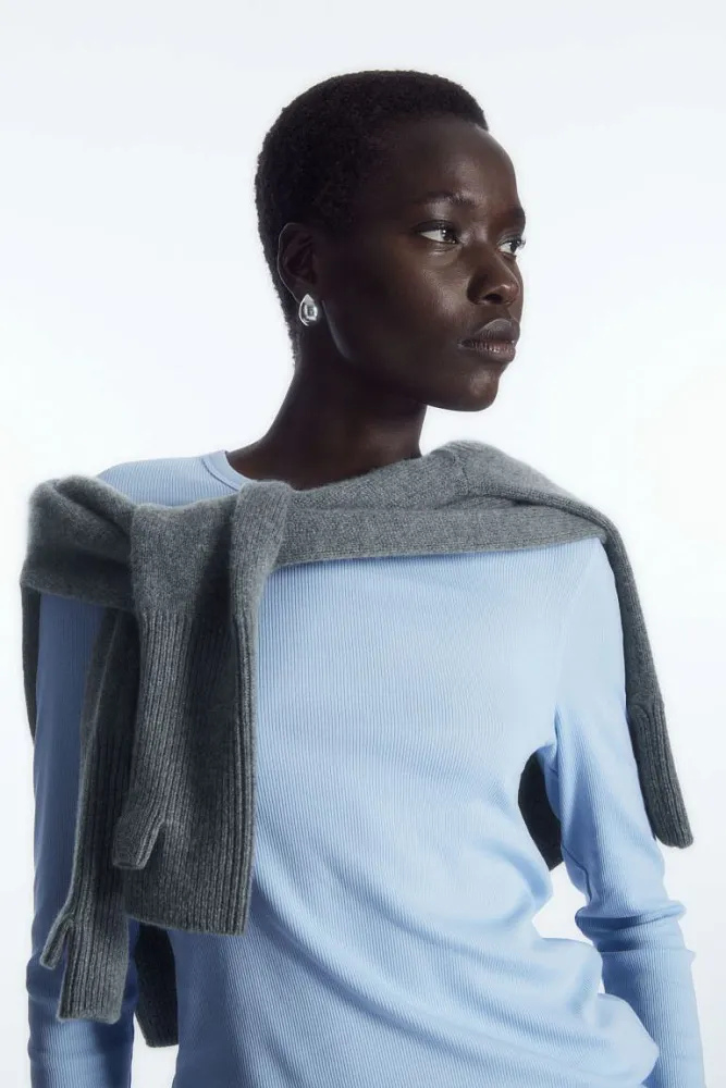 Лонгслив из джерси COS